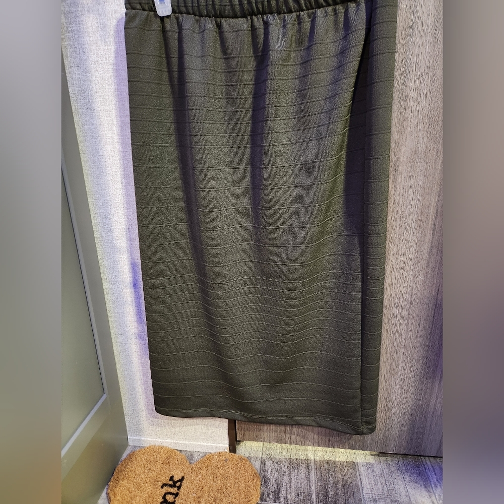 Zadie B's green skirt
